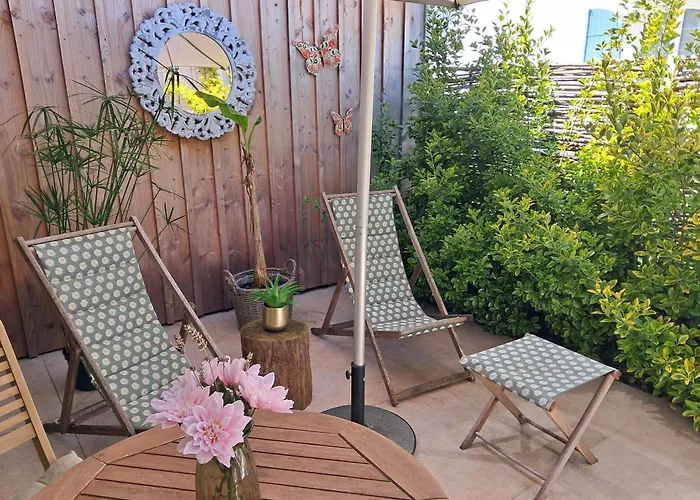 Le Patio Du Bourg - Entre Et Ocean شقة *